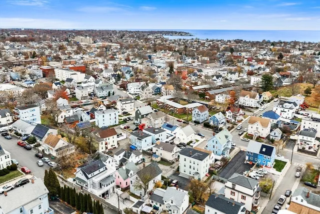 $699,900 | 14 Mt Pleasant Place, Lynn, MA 01902