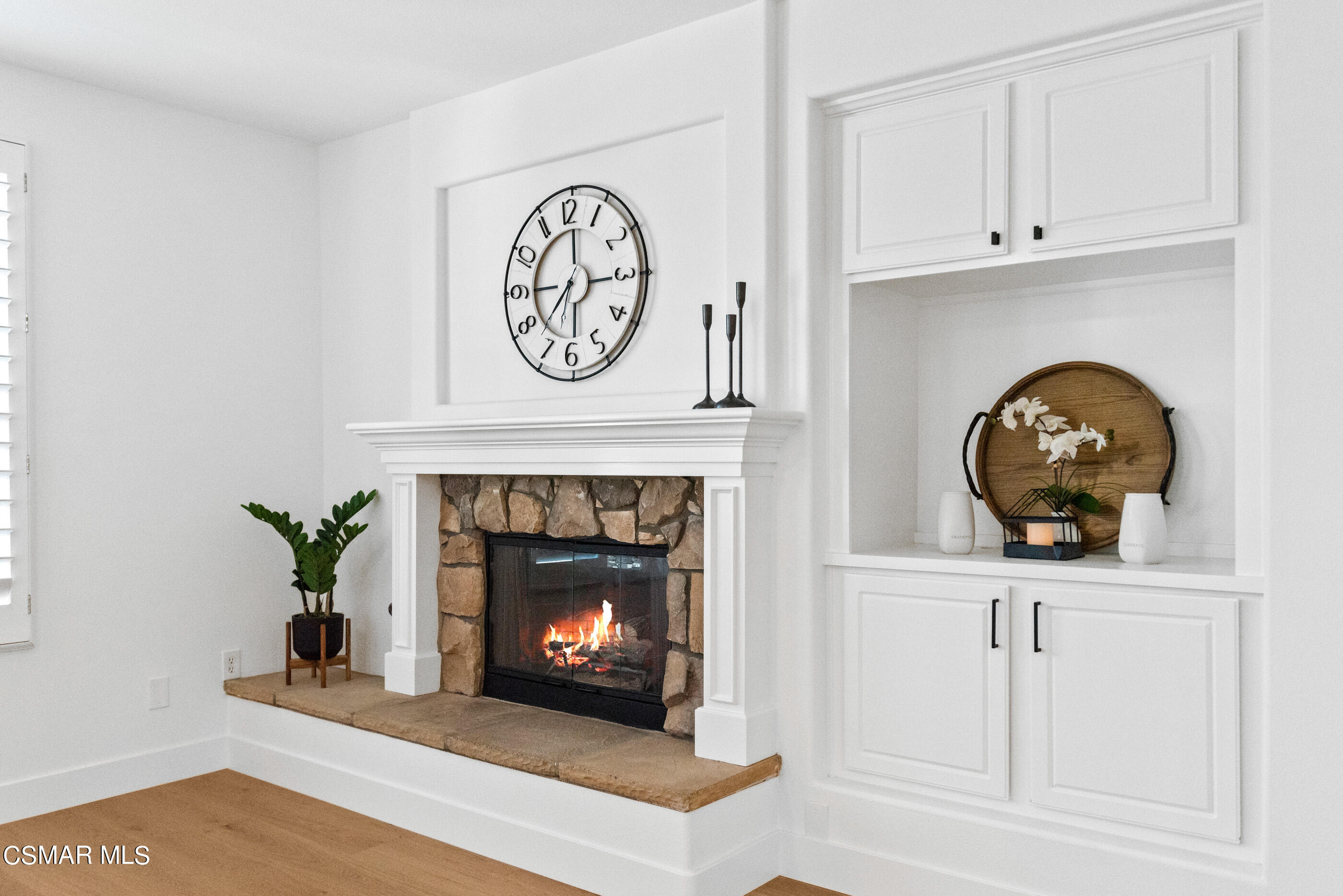 5984 Piuma Court Simi Valley, CA 93063 - Photo 19 of 70 Stone fireplace