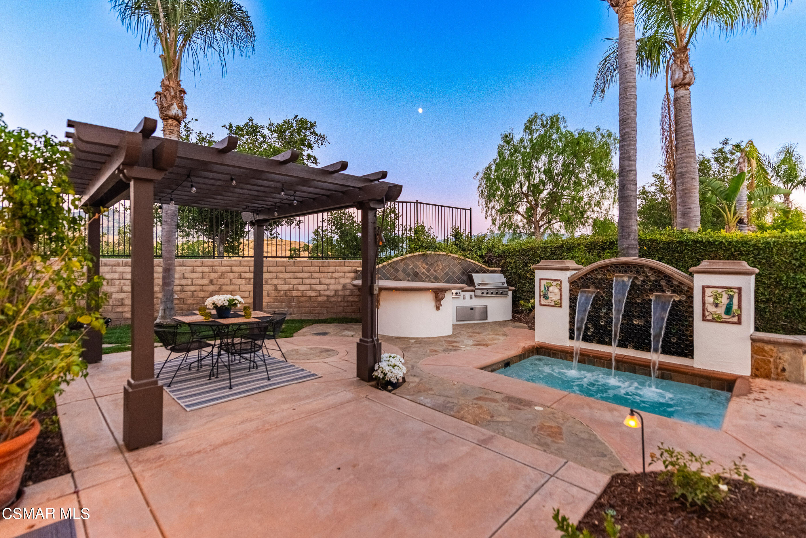 5984 Piuma Court Simi Valley, CA 93063 - Photo 51 of 70 a view of a backyard with a patio