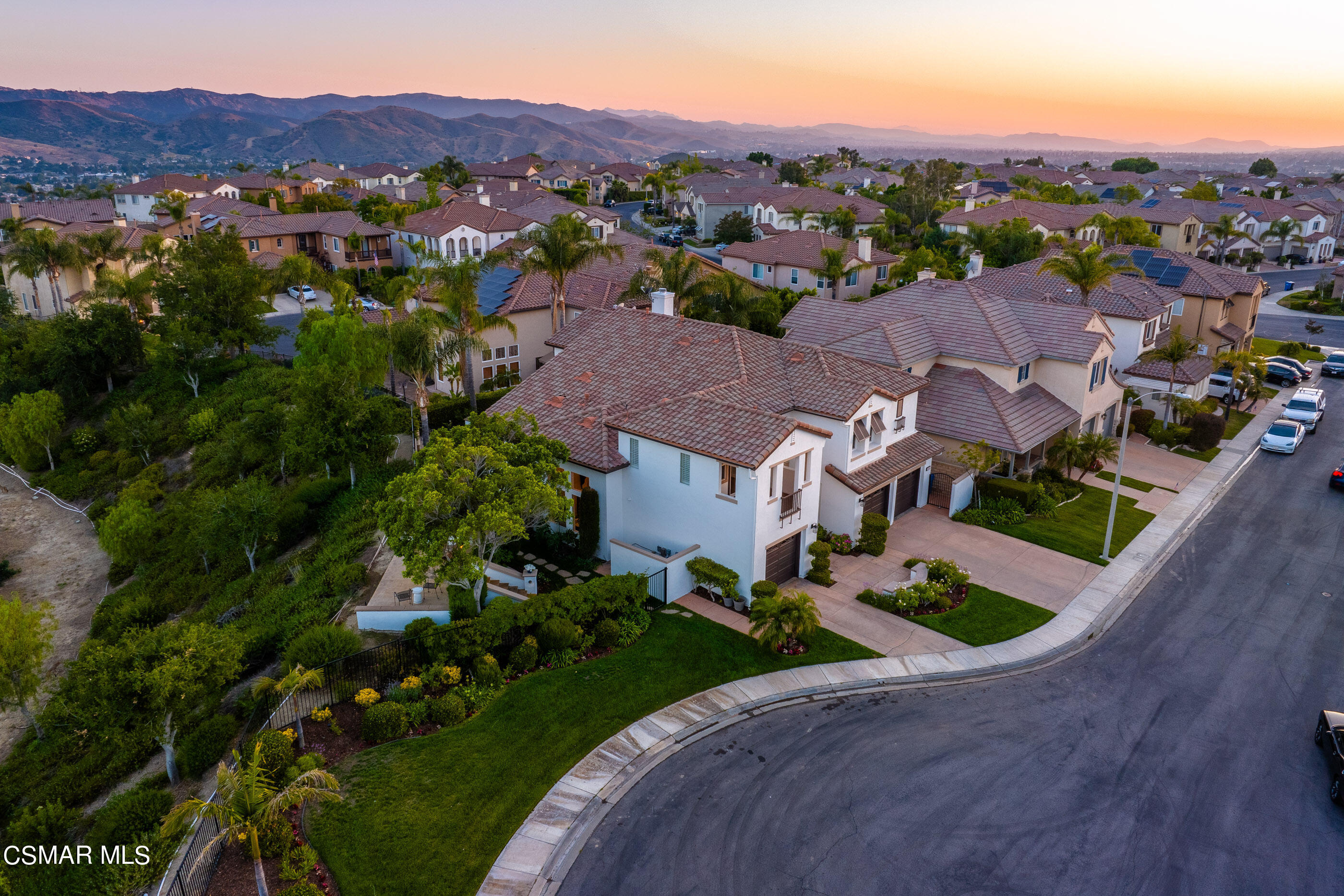 5984 Piuma Court Simi Valley, CA 93063 - Photo 63 of 70 an aerial view of houses with a street