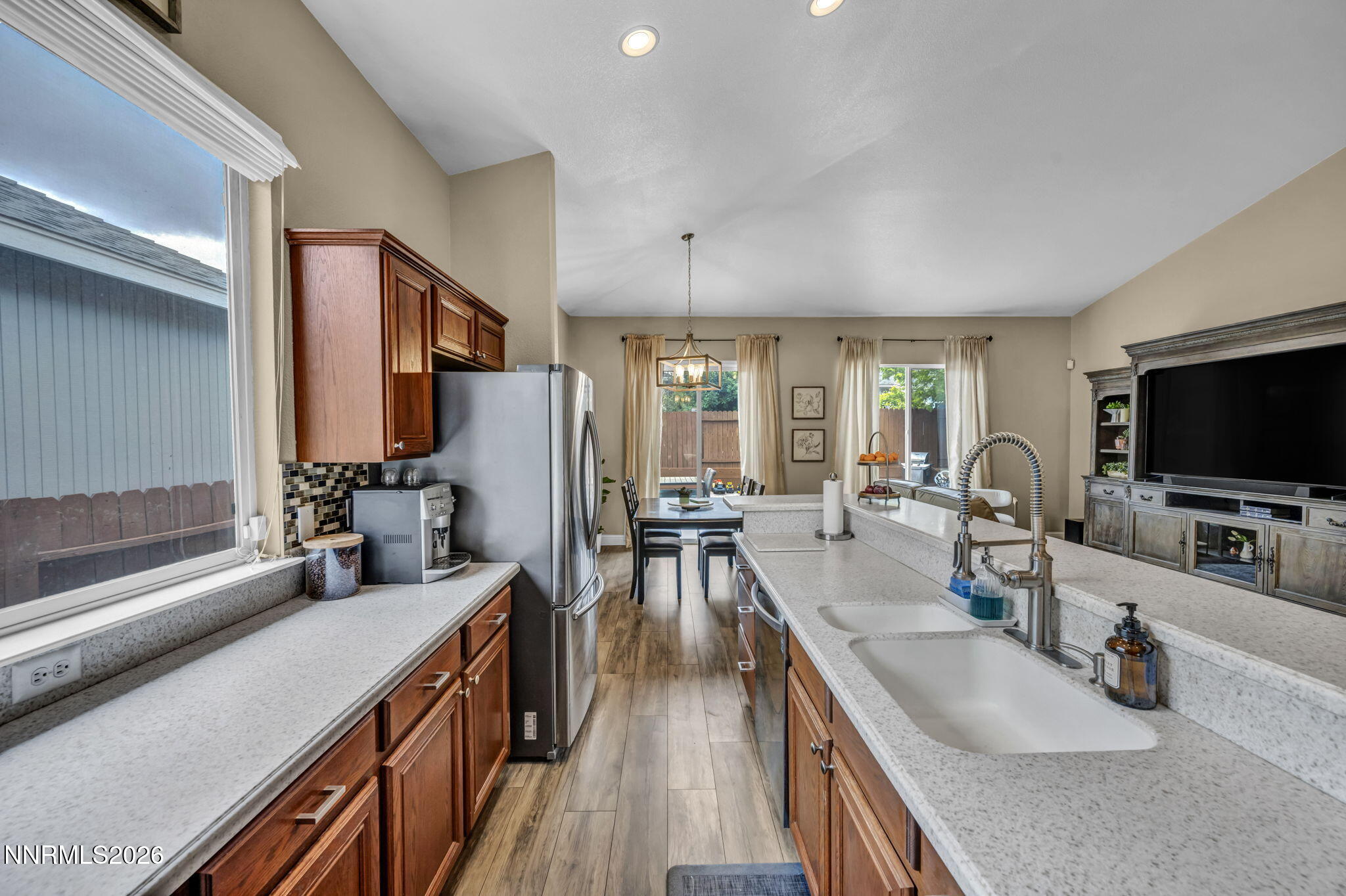 7442 Celeste Drive Reno, NV 89511 - Photo 16 of 41 31-web-or-mls-7442-celeste-dr