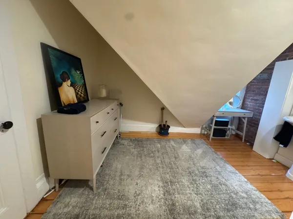 $7,050 | 356 Harvard Street, Unit 1, Cambridge, MA 02138