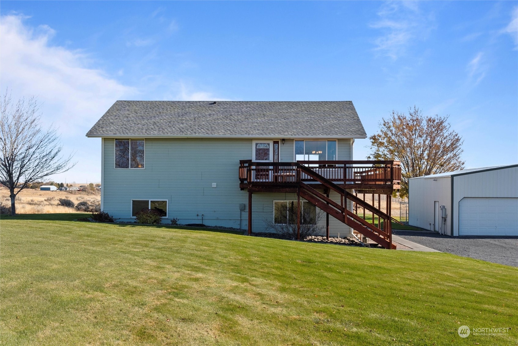 8801 Stonecrest Road Northeast Moses Lake, WA 98837 - Photo 2 of 40 Gallery Image 2