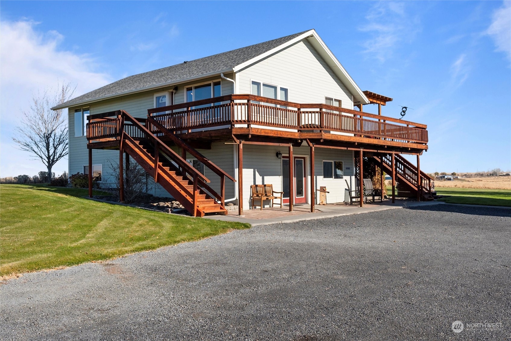 8801 Stonecrest Road Northeast Moses Lake, WA 98837 - Photo 3 of 40 Gallery Image 3