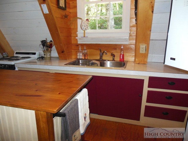 54 Rocky Acres Road Sparta, NC 28675 - Photo 13 of 15 Gallery Image 13