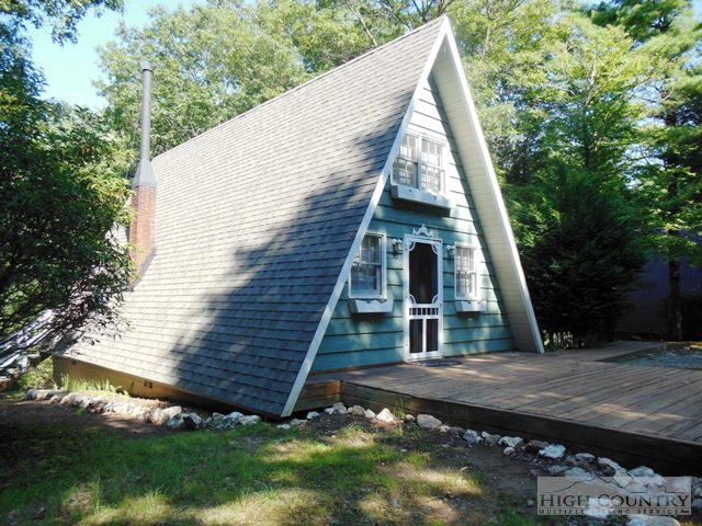 54 Rocky Acres Road Sparta, NC 28675 - Photo 2 of 15 Gallery Image 2