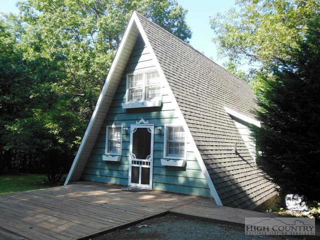 54 Rocky Acres Road Sparta, NC 28675 - Photo 8 of 15 Gallery Image 8