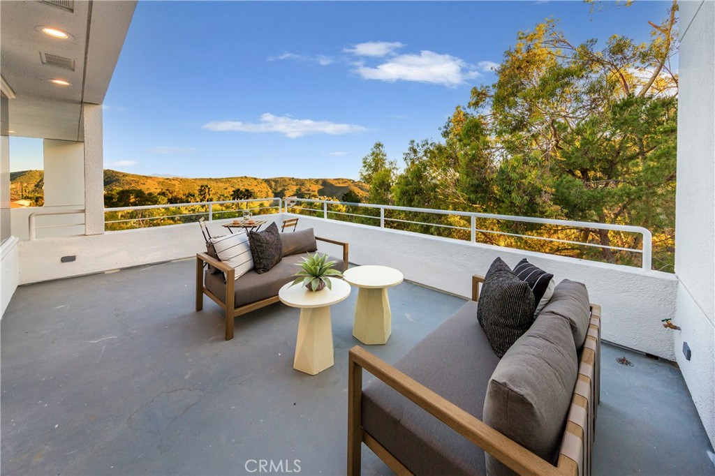 120 Stagecoach Road Bell Canyon, CA 91307 - Photo 36 of 75