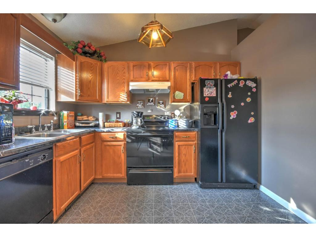 368 Andy Cole Road Bluff City, TN 37618 - Photo 12 of 33 Photo 12