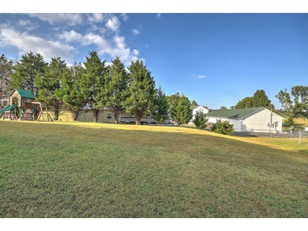 368 Andy Cole Road Bluff City, TN 37618 - Photo 31 of 33 Photo 31