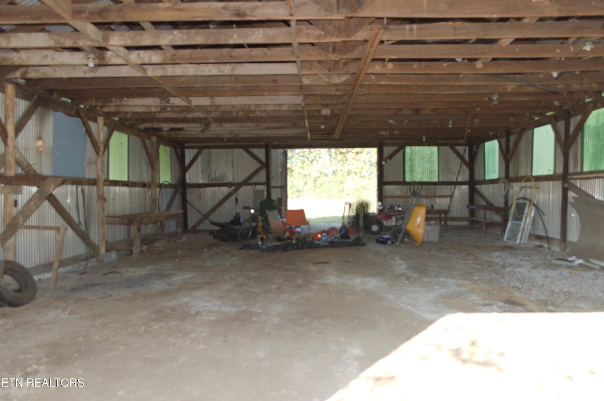 473 Rasar Road Madisonville, TN 37354 - Photo 6 of 22 Gallery Image 6