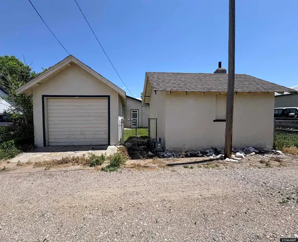 $185,000 | 1303 14th Street, Wheatland, WY 82201