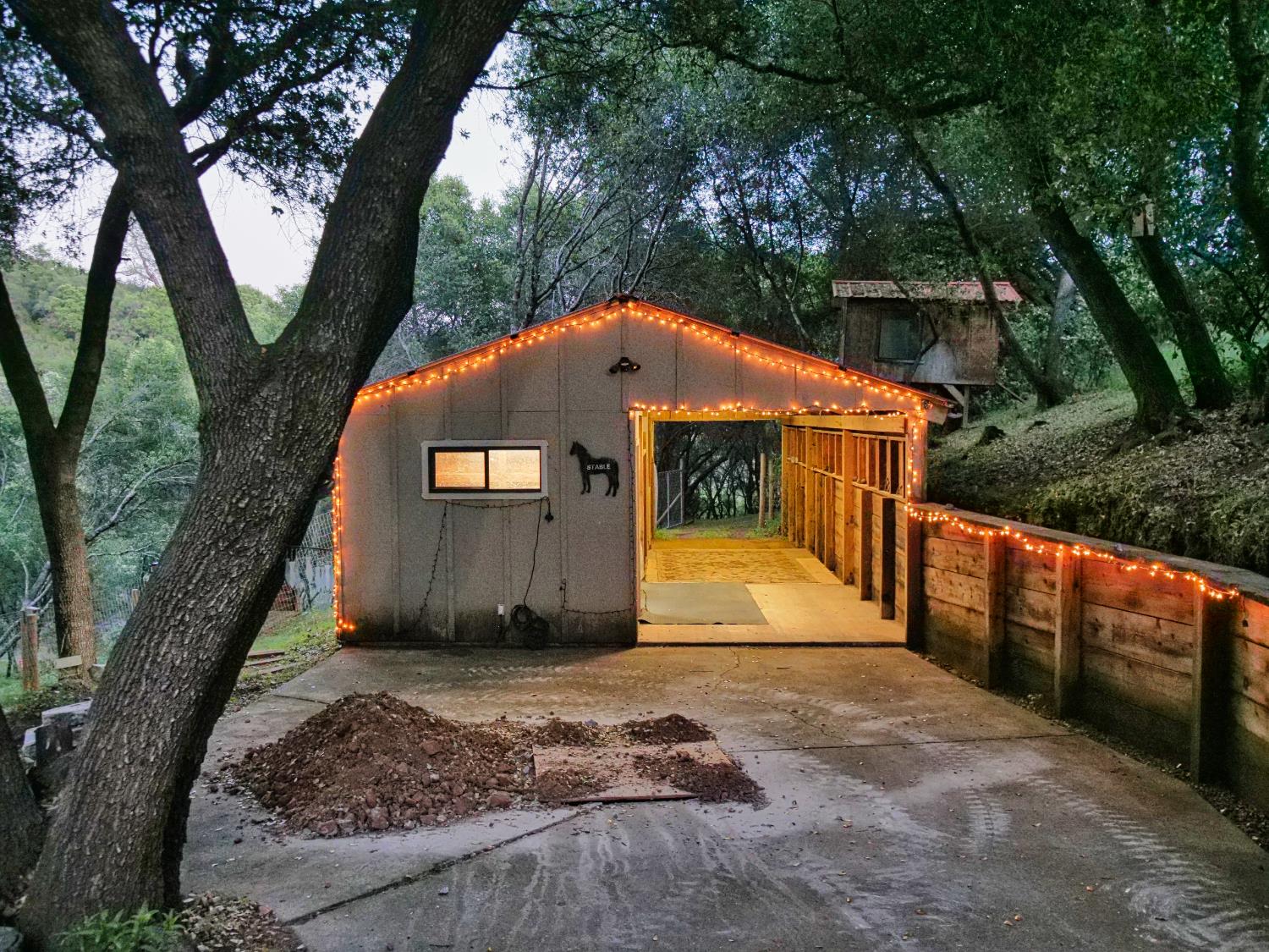 2405 Greensboro Road Placerville, CA 95667 - Photo 83 of 99 a front view of a house with a yard