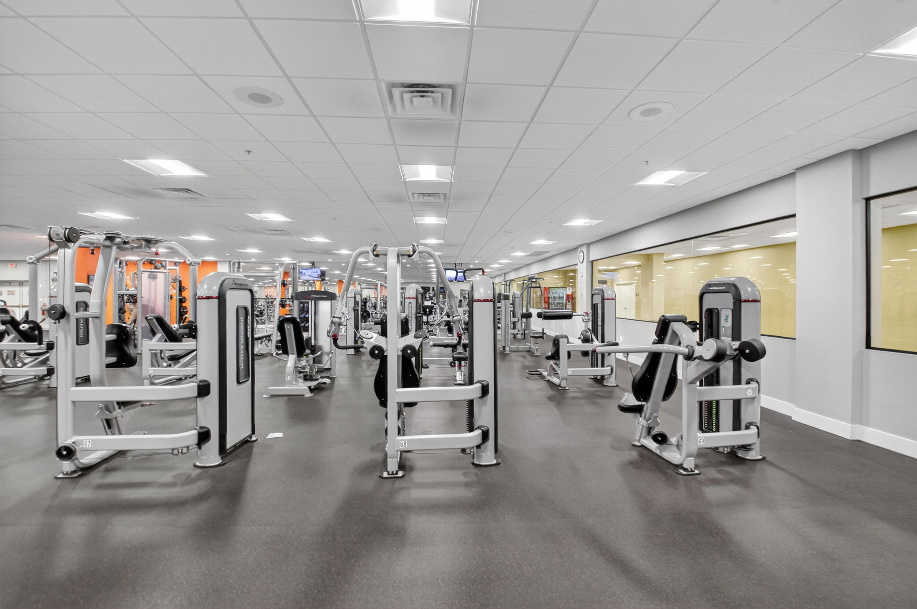 3009 Yarmouth C, Unit 3009 Boca Raton, FL 33434 - Photo 68 of 75 a view of a room with gym equipment