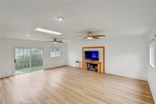 $7,000 | 2142 Orange Avenue, Costa Mesa, CA 92627