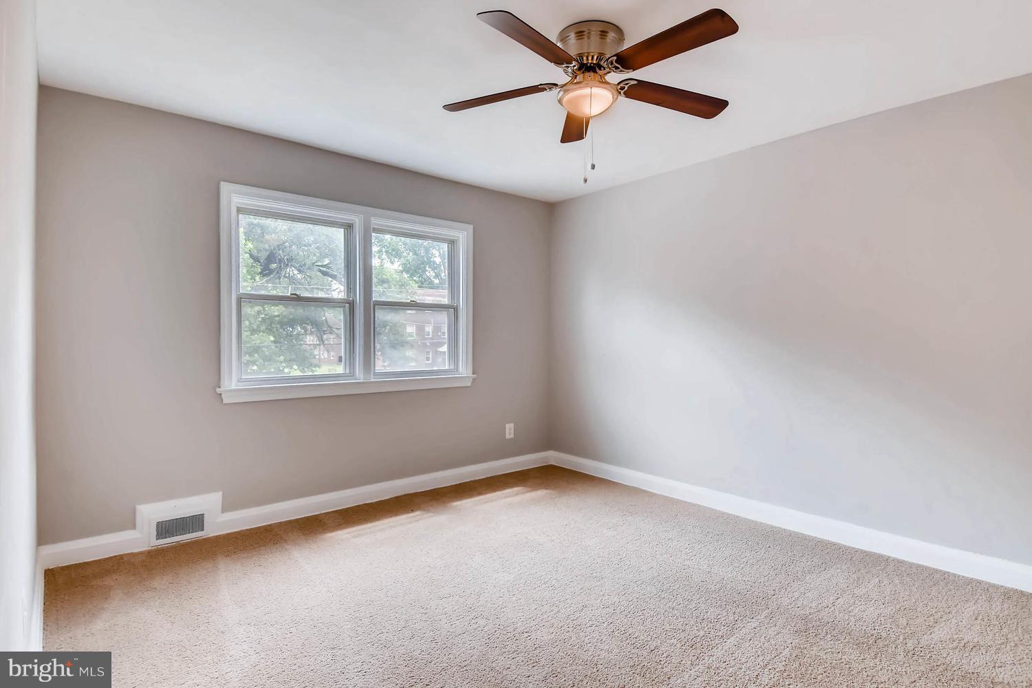 3912 Edgewood Road Baltimore, MD 21215 - Photo 15 of 28 Bedroom