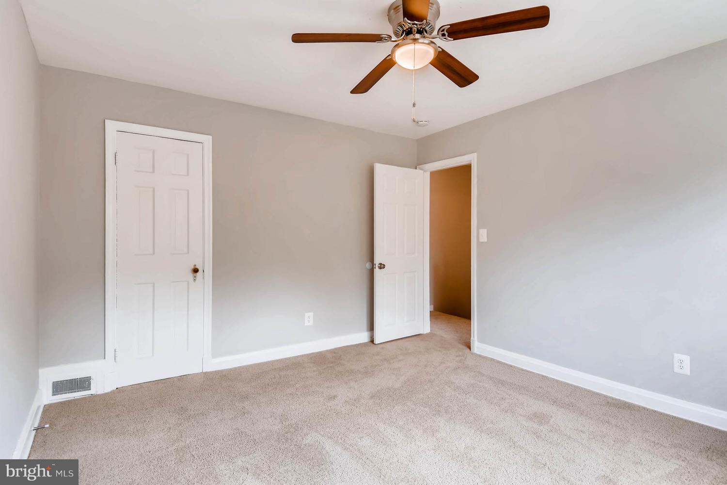 3912 Edgewood Road Baltimore, MD 21215 - Photo 16 of 28 Bedroom
