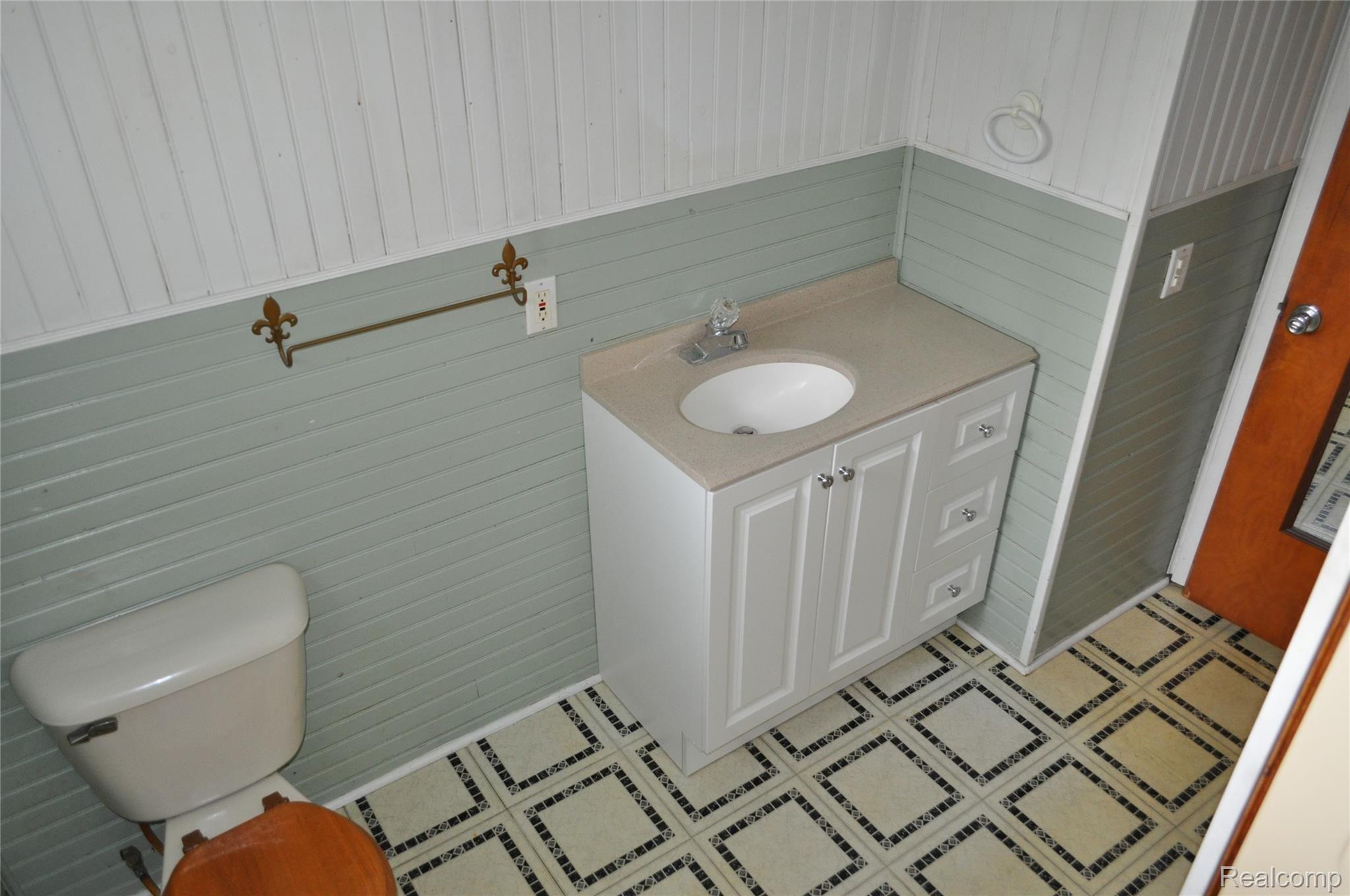 9509 South State Road Goodrich, MI 48438 - Photo 25 of 38 DSC_1318.JPG
