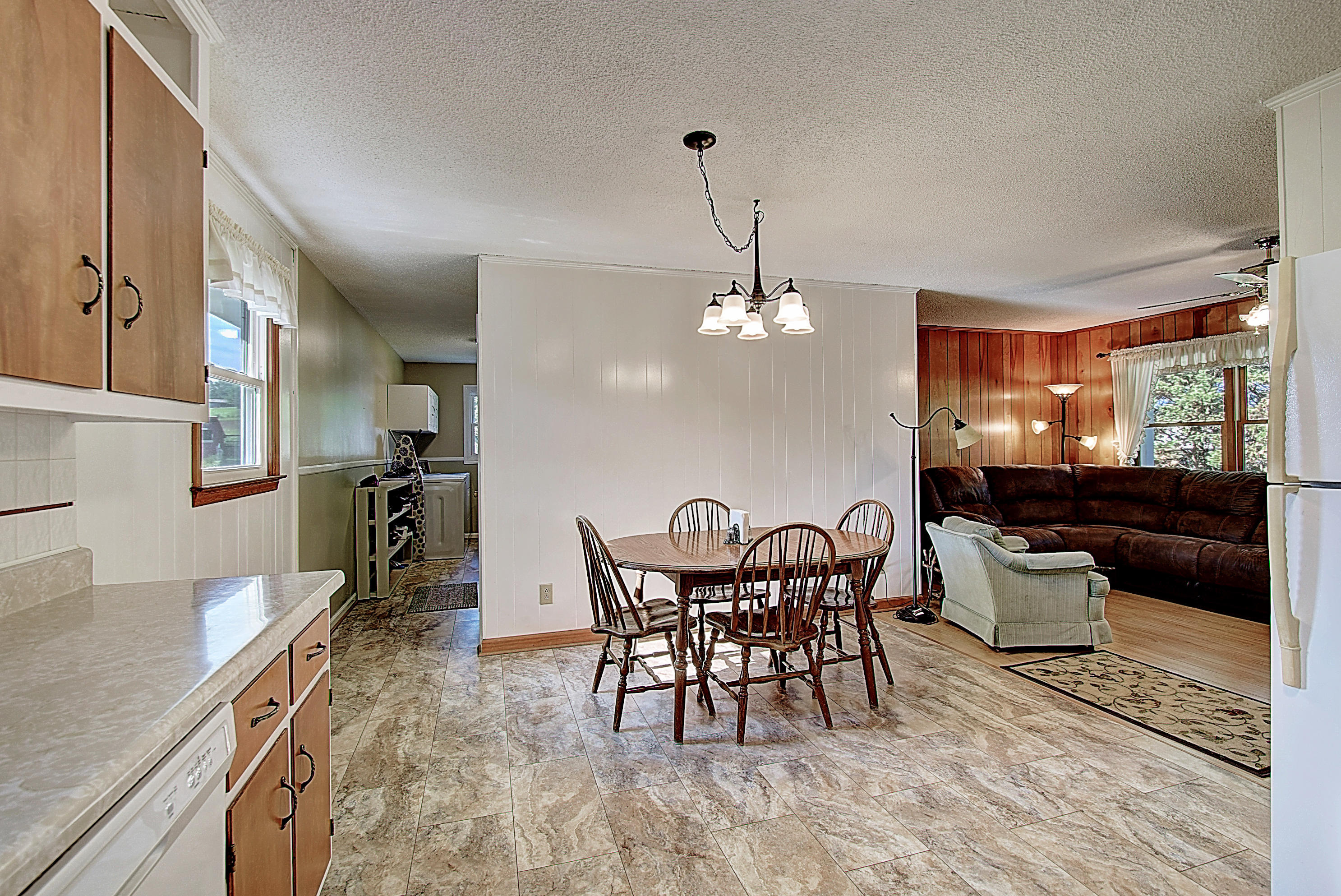 367 Toll Branch Road Johnson City, TN 37601 - Photo 21 of 55 DSC_0075_6_7_8