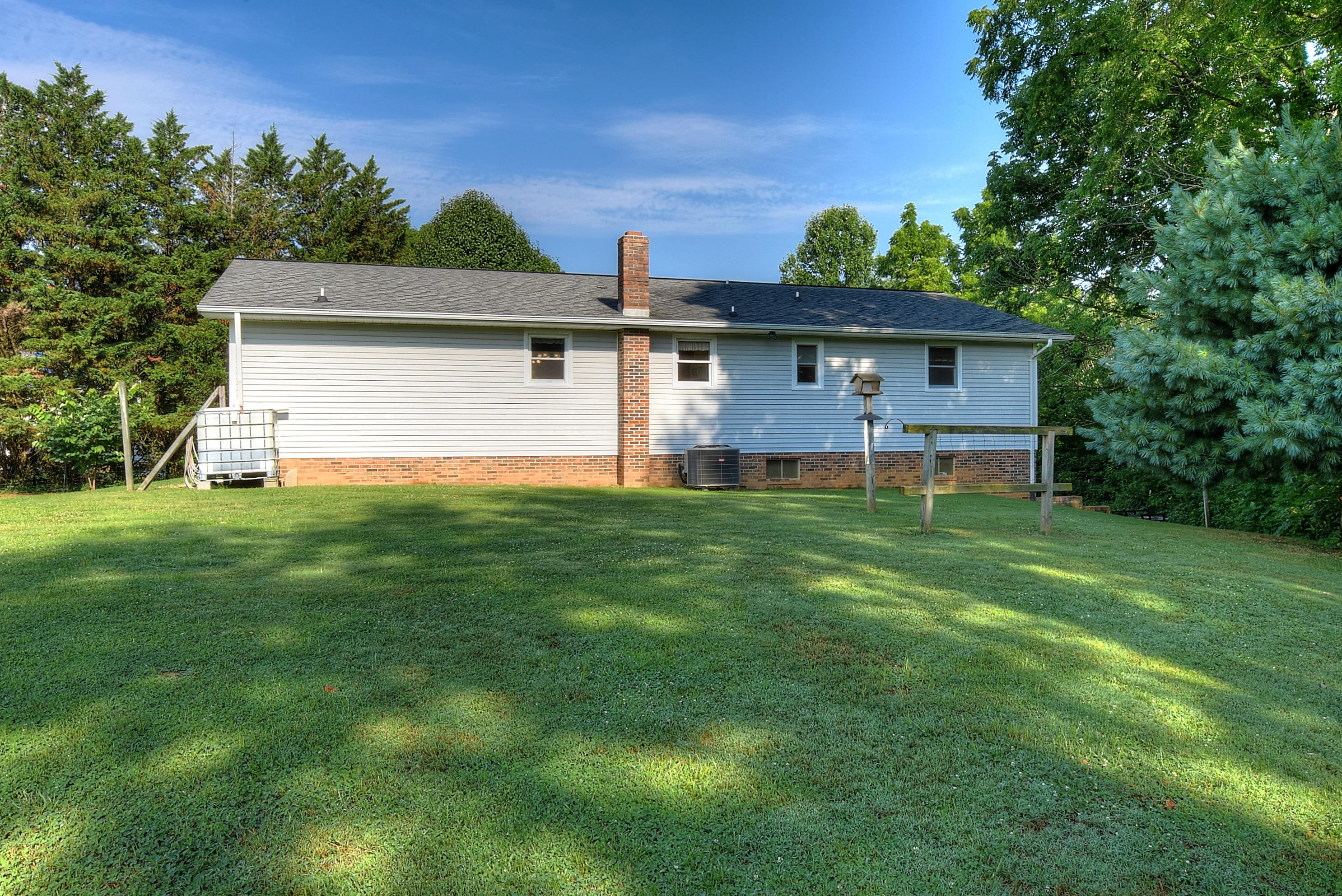 367 Toll Branch Road Johnson City, TN 37601 - Photo 36 of 55 DSC_0207_8_9