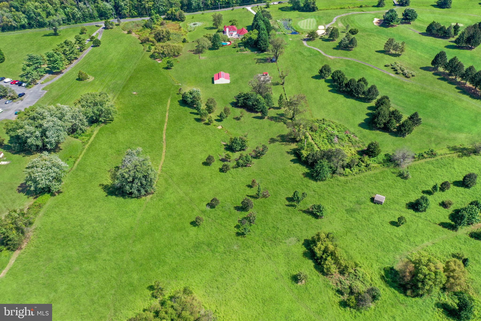760 Gilbert Road Aberdeen, MD 21001 - Photo 41 of 50 a view of a garden with a plants