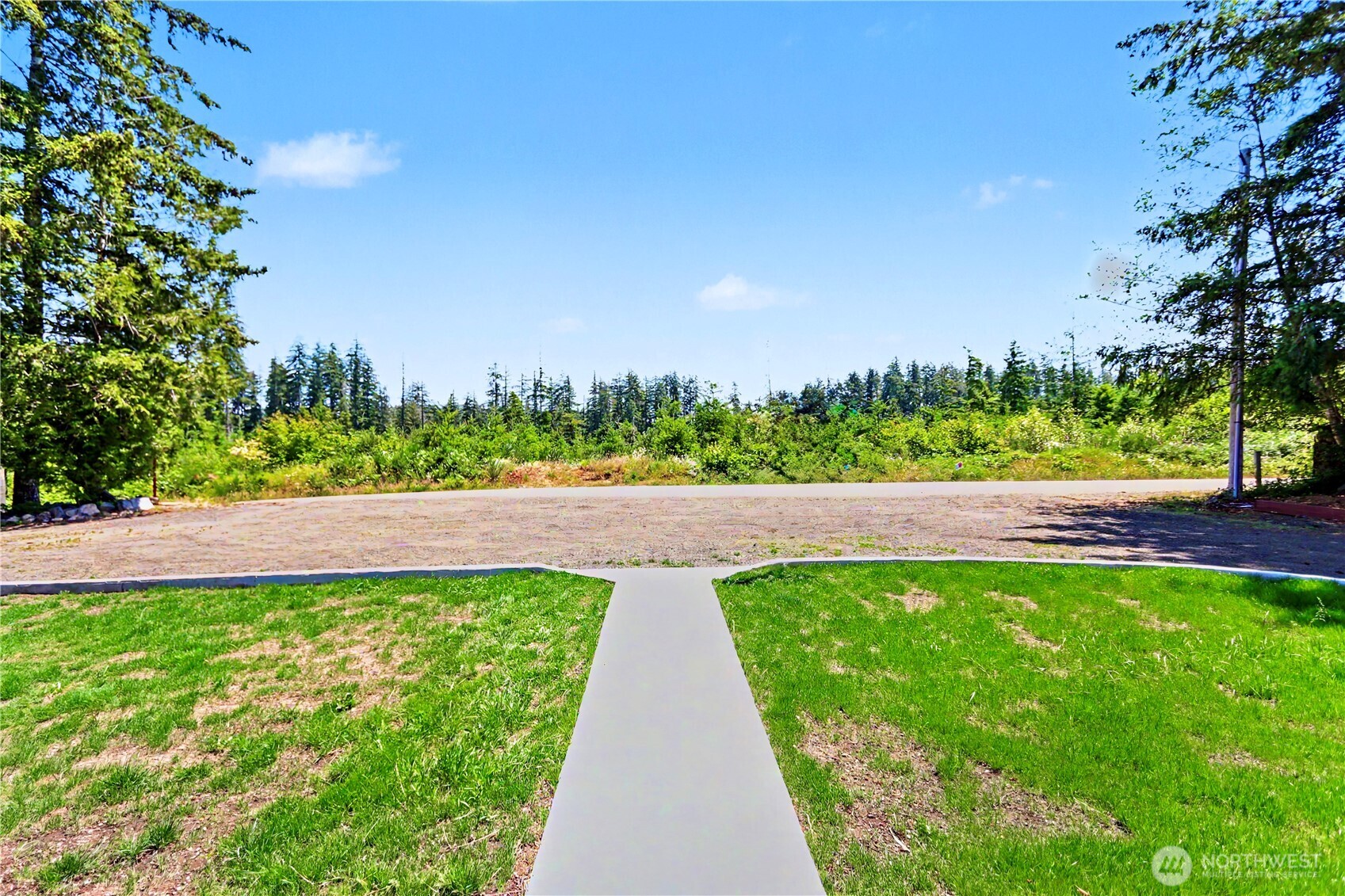 121 West Carmen Road North Shelton, WA 98584 - Photo 3 of 30