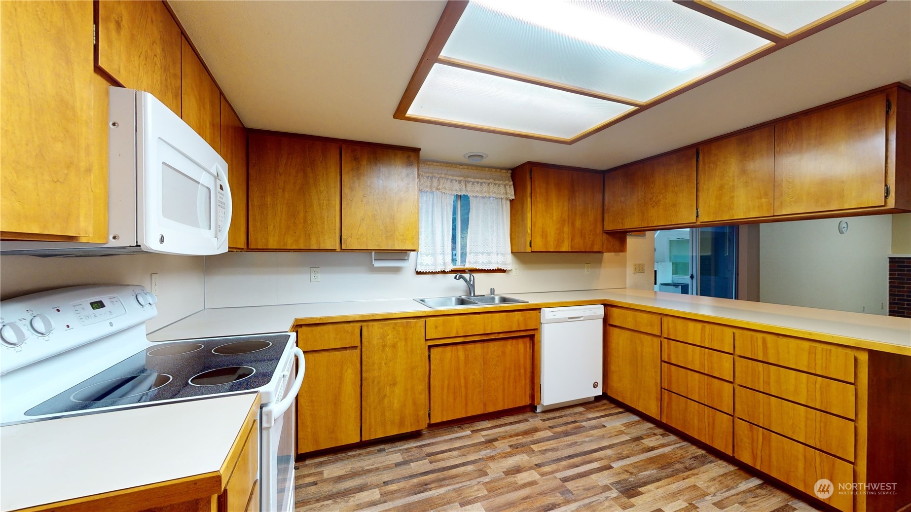 200 Southeast Rim Lane Port Orchard, WA 98367 - Photo 18 of 40 Gallery Image 18