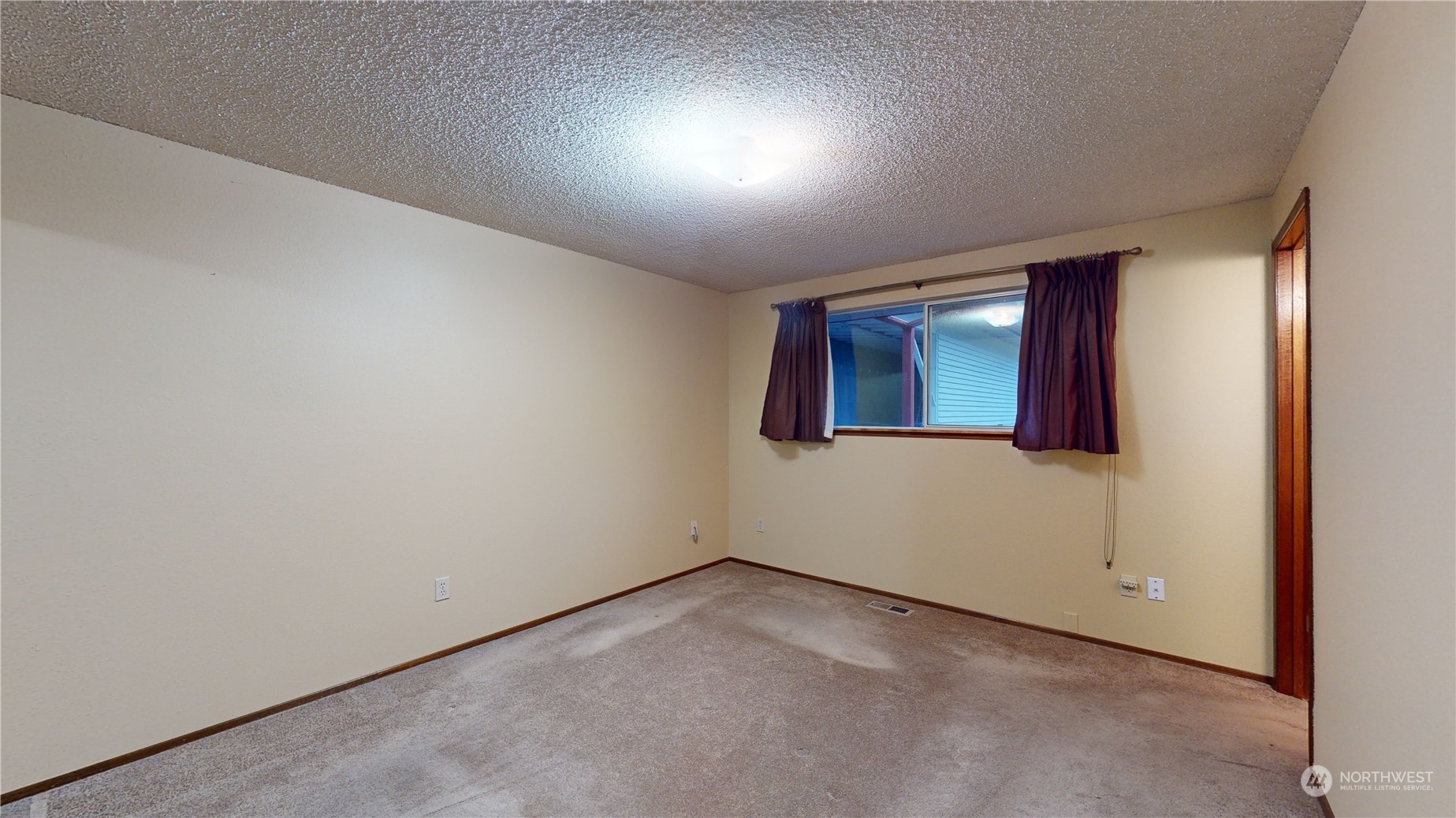 200 Southeast Rim Lane Port Orchard, WA 98367 - Photo 28 of 40 Gallery Image 28