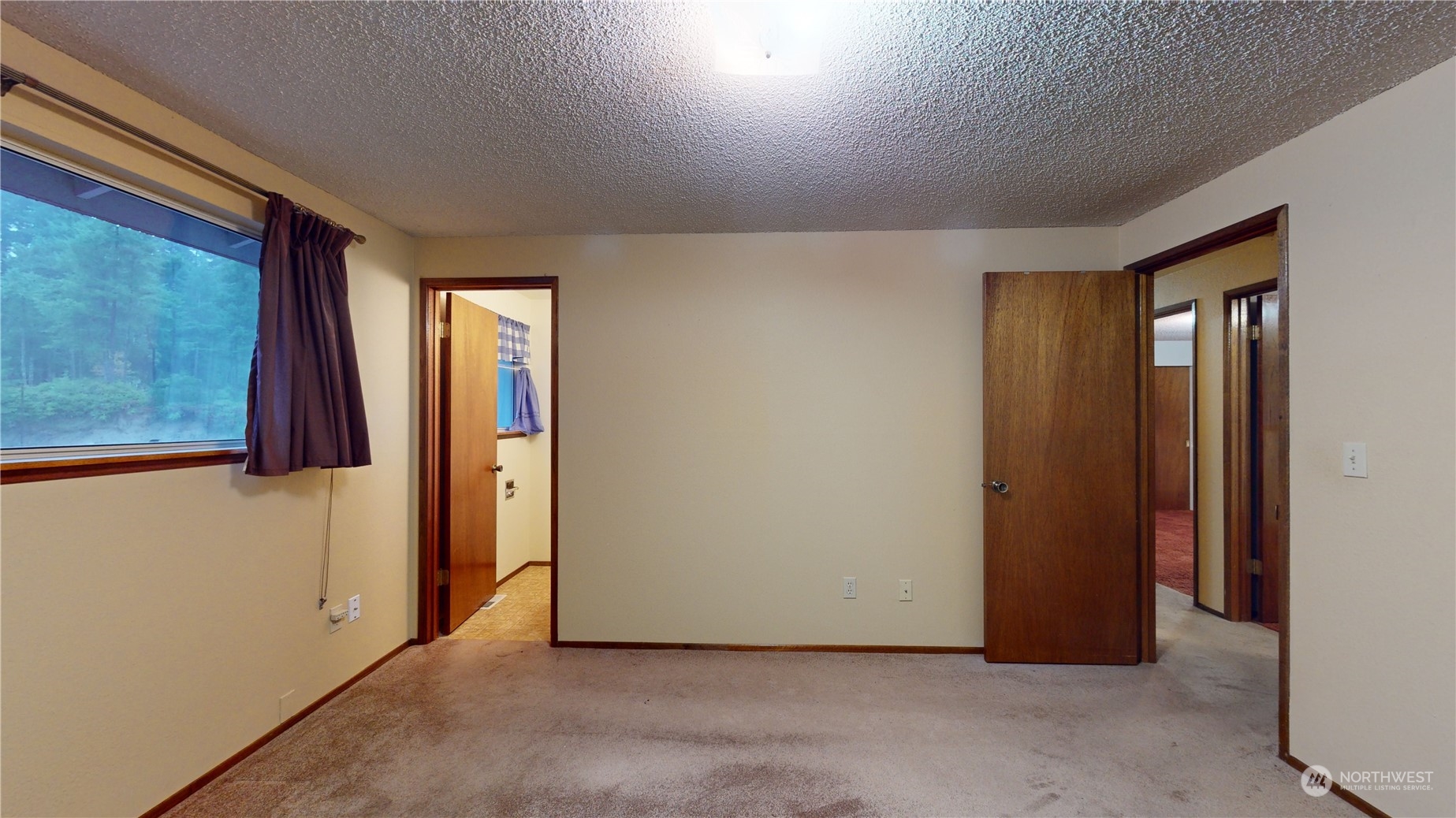 200 Southeast Rim Lane Port Orchard, WA 98367 - Photo 29 of 40 Gallery Image 29