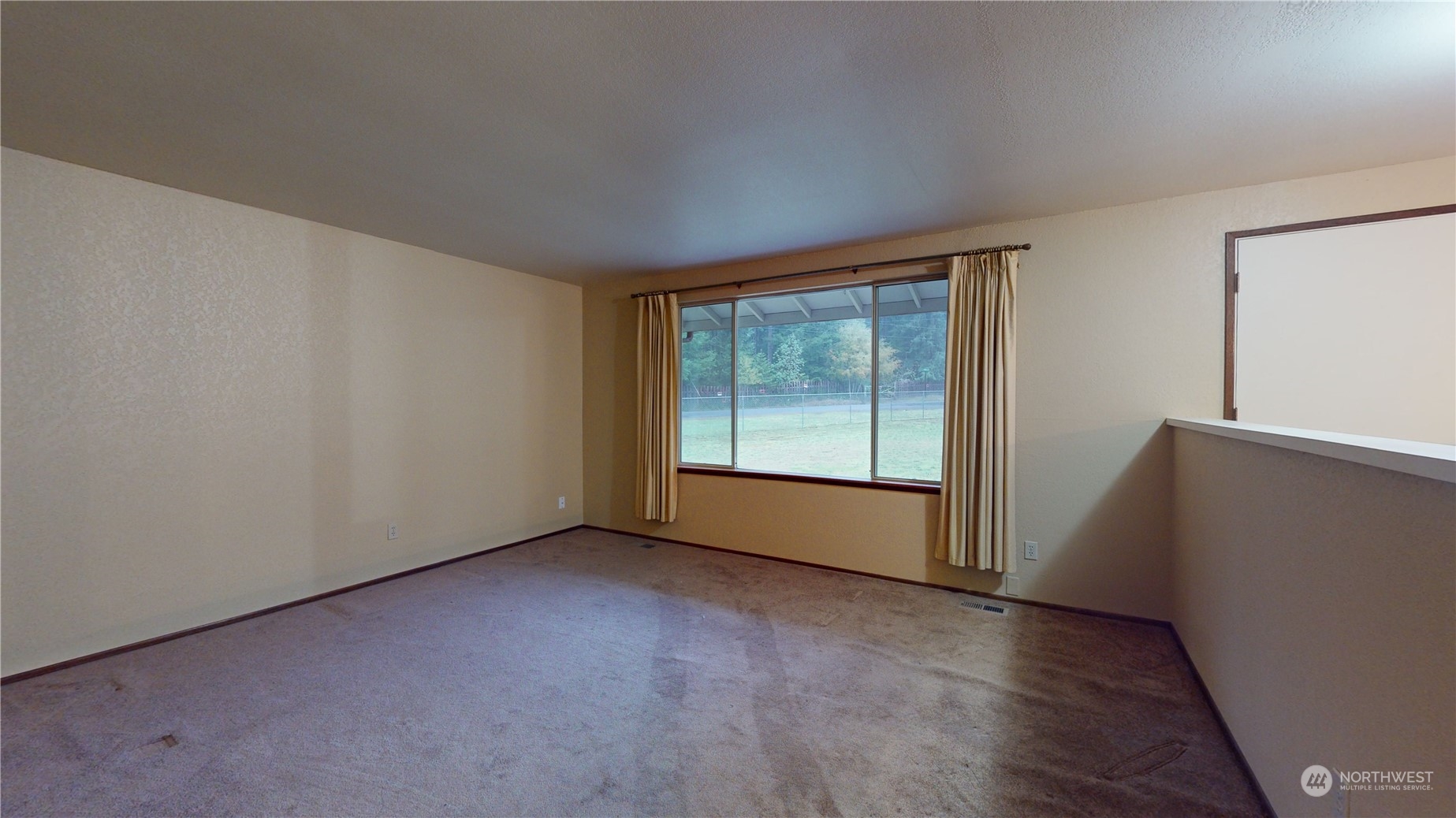 200 Southeast Rim Lane Port Orchard, WA 98367 - Photo 7 of 40 Gallery Image 7
