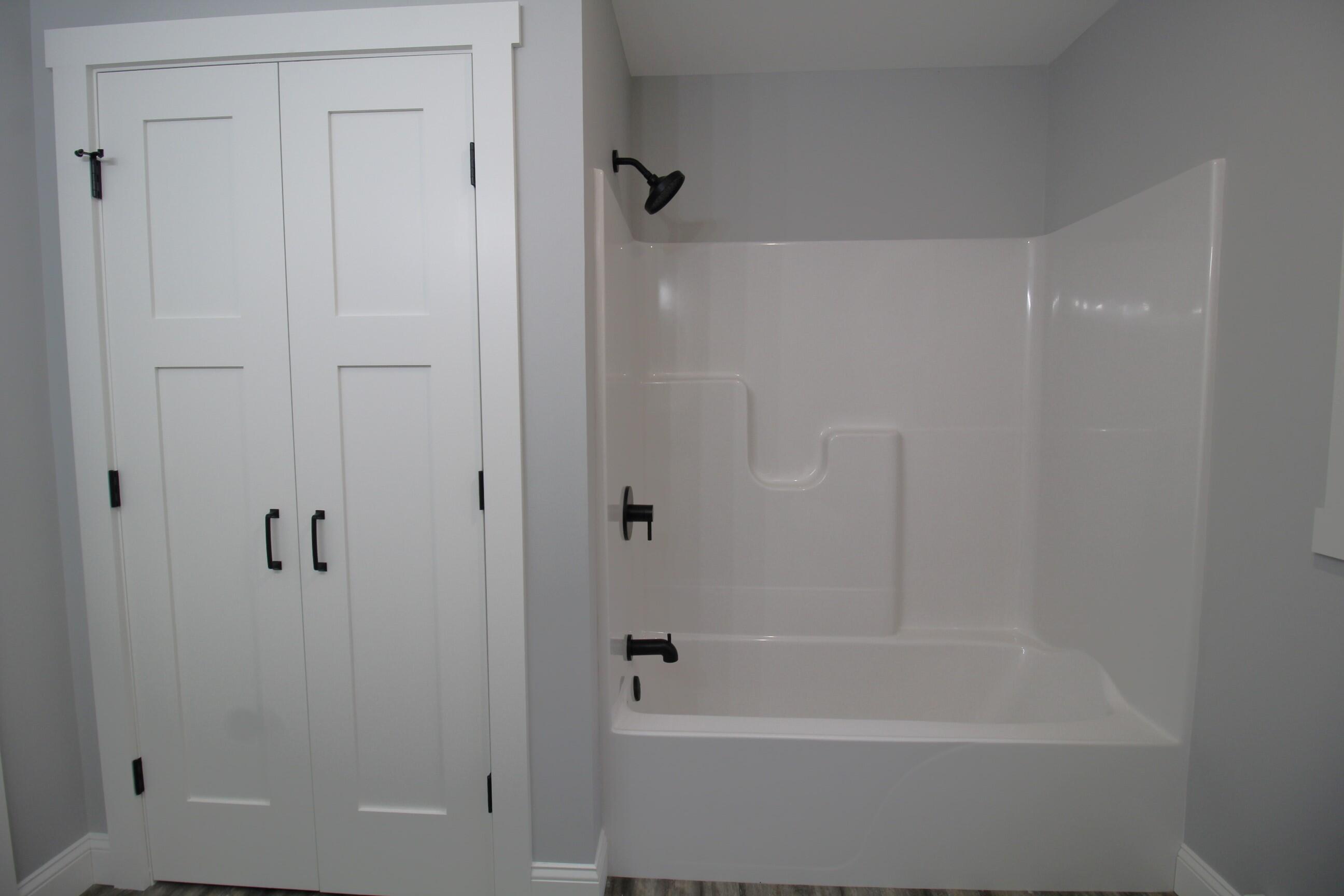 307 Cotton Road Lewiston, ME 04240 - Photo 36 of 59 2nd Fl Bathroom