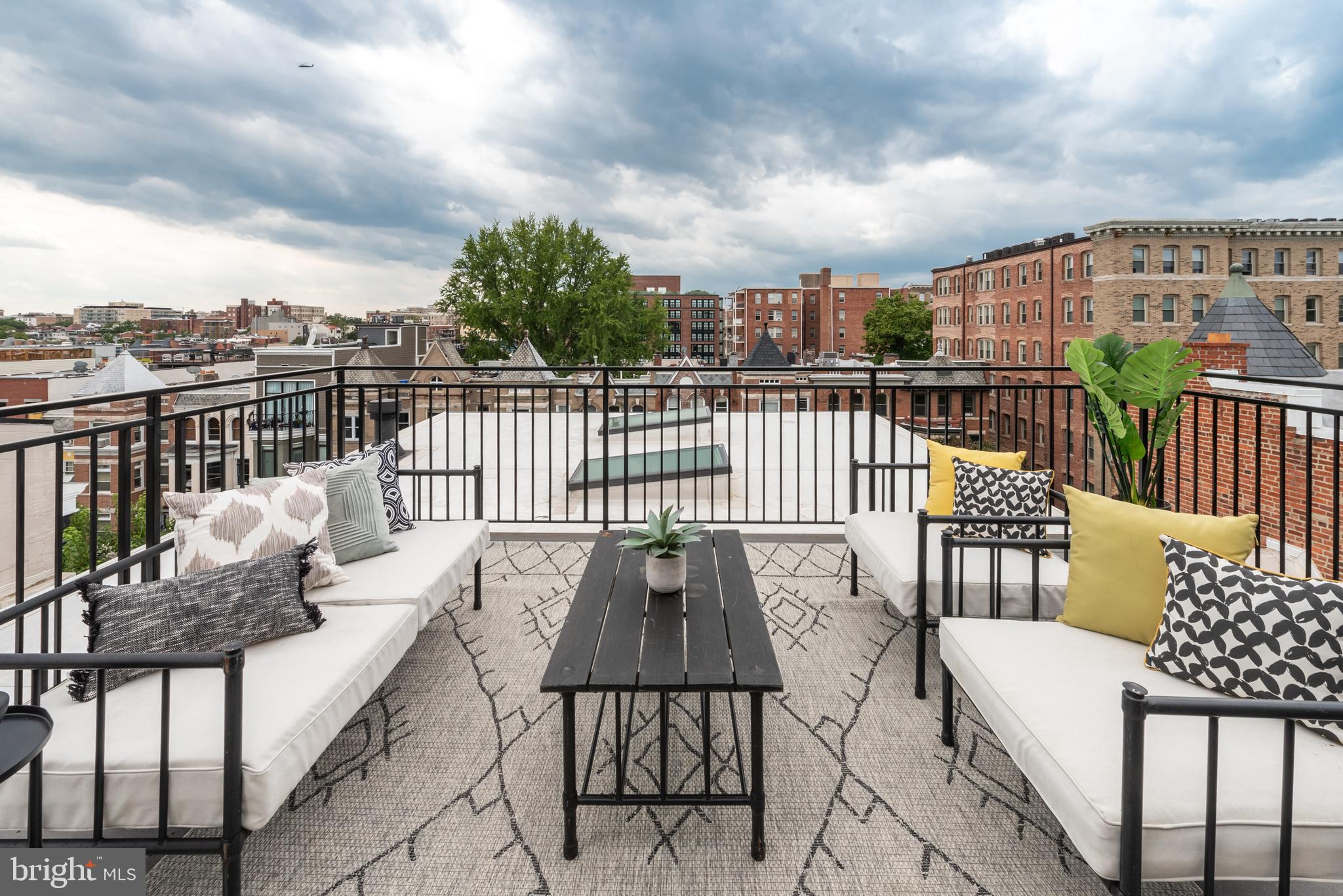 2435 Ontario Road Northwest, Unit PH4 Washington, DC 20009 - Photo 50 of 53 Gallery Image 50