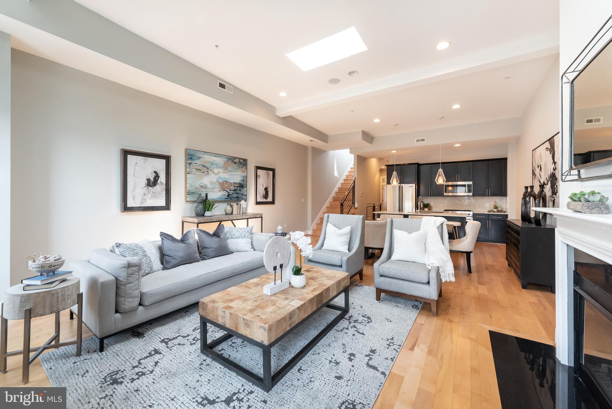 2435 Ontario Road Northwest, Unit PH4 Washington, DC 20009 - Photo 9 of 53 Gallery Image 9