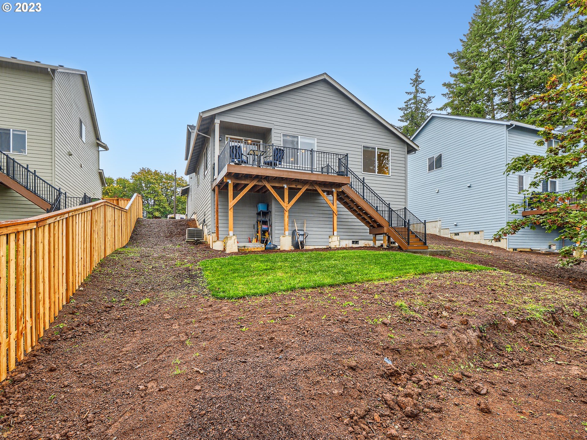 38439 Maple Street Sandy, OR 97055 - Photo 34 of 34 a front view of house with yard and green space