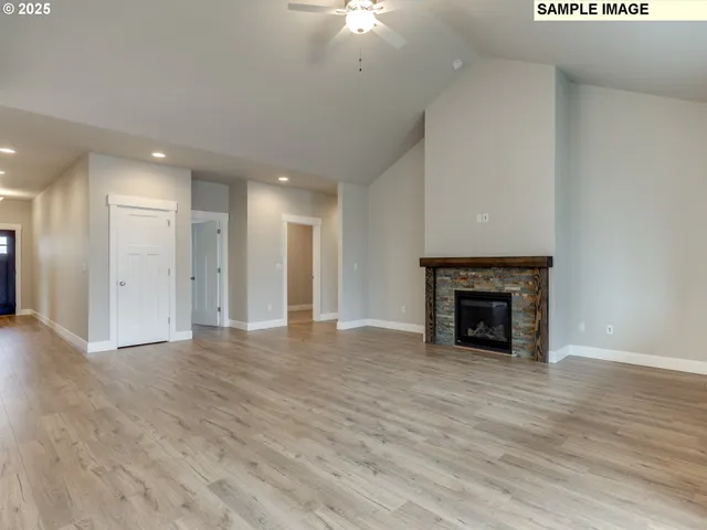 $609,900 | 2139 East Otter Loop, Unit 62, La Center, WA 98629