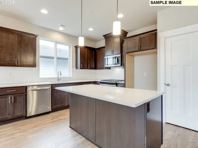 $609,900 | 2139 East Otter Loop, Unit 62, La Center, WA 98629