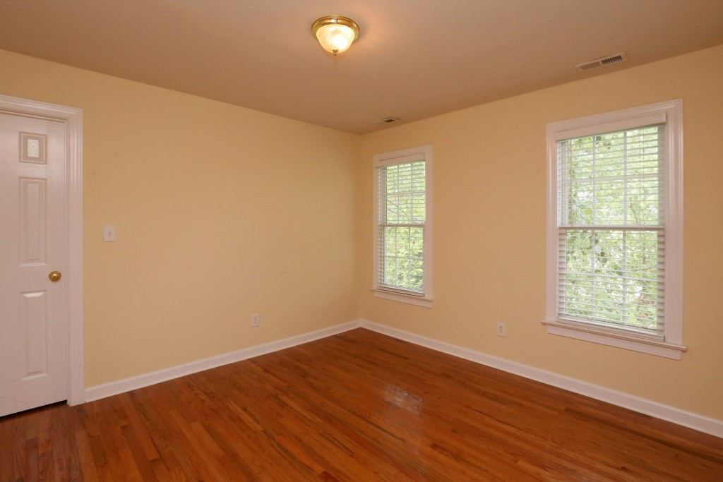 8204 Eden Close Court Raleigh, NC 27613 - Photo 20 of 25 5th Bed Room on 2nd