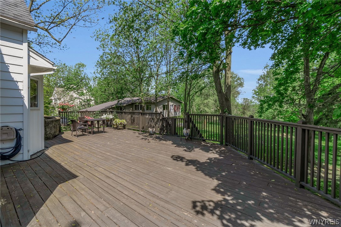 10056 Greiner Road Clarence, NY 14031 - Photo 37 of 45