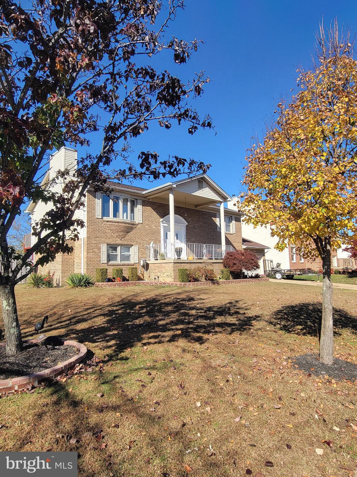 8913 Chad Way Clinton, MD 20735 - Photo 5 of 34 Front