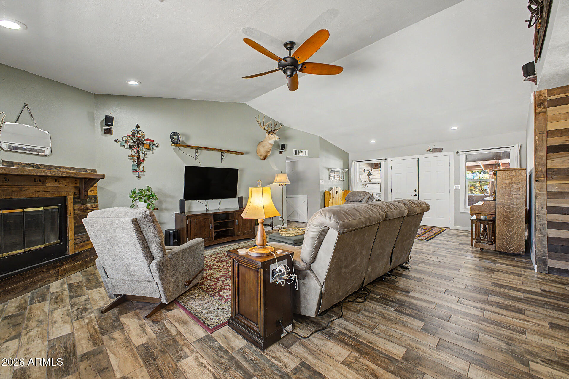 2031 South Cactus Road Apache Junction, AZ 85119 - Photo 10 of 45