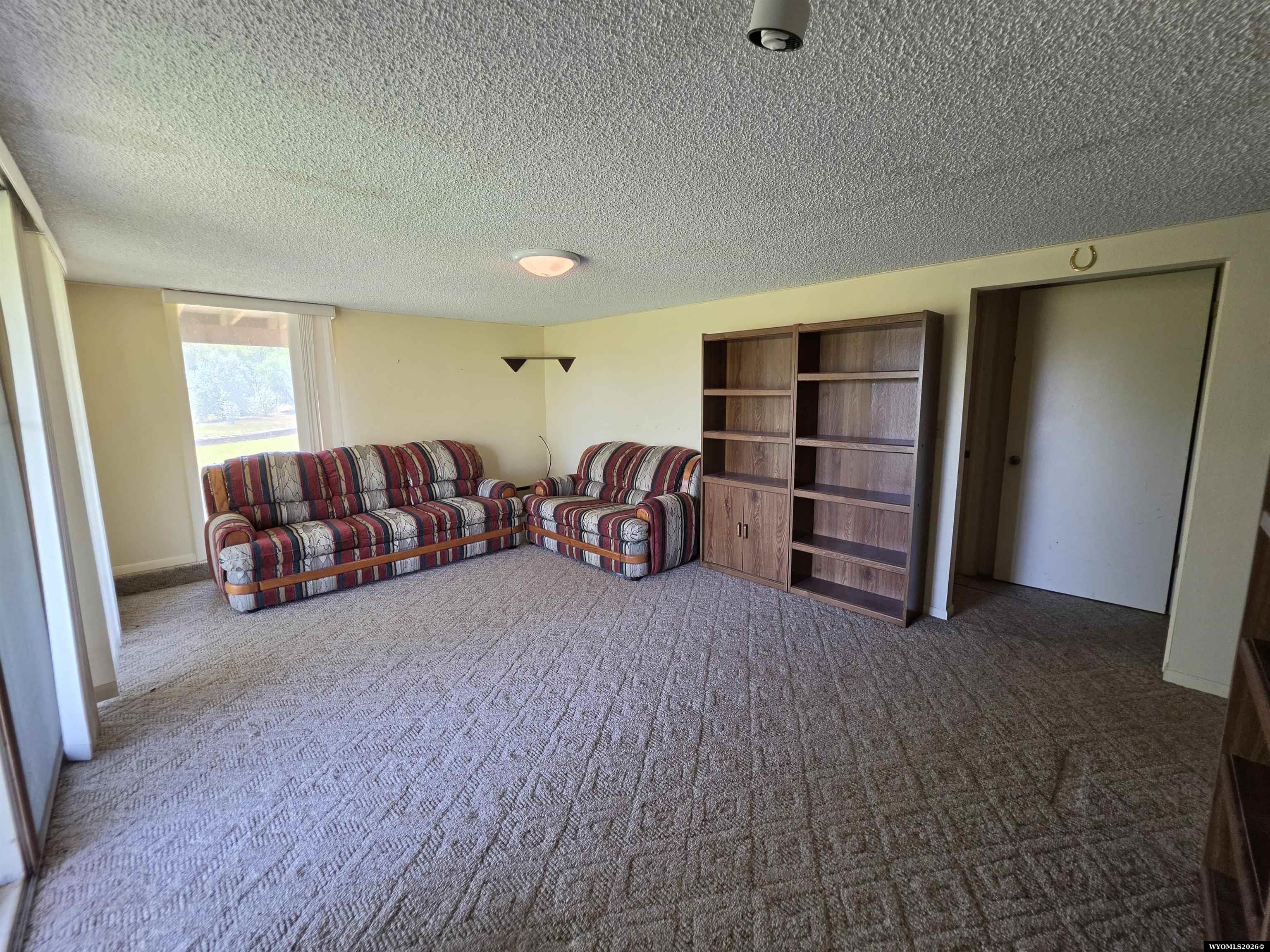1015 South Smith Road Riverton, WY 82501 - Photo 7 of 19