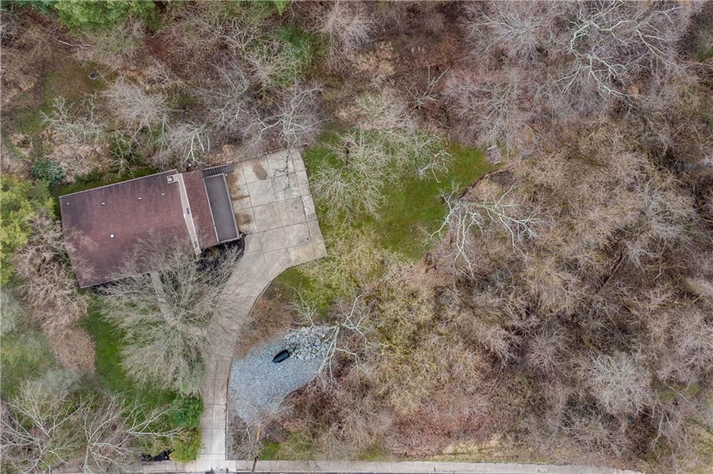 970 Braddock Road Pittsburgh, PA 15221 - Photo 25 of 25 an aerial view of a house with a yard