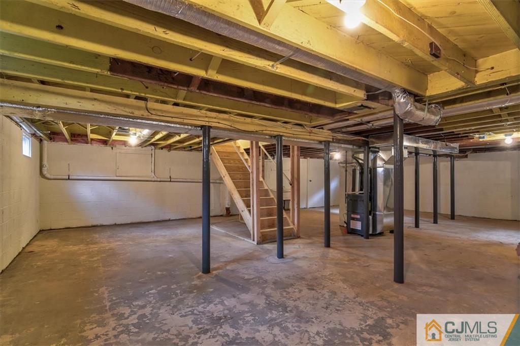 14 North Hill Road Colonia, NJ 07067 - Photo 22 of 25 a view of an empty room