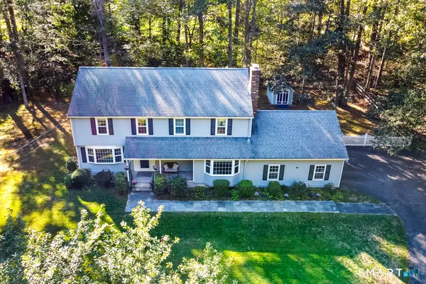 $799,900 | 41 Catherine Street, Trumbull, CT 06611