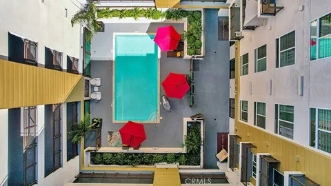 $779,000 | 2939 Leeward Avenue, Unit 516, Los Angeles, CA 90005