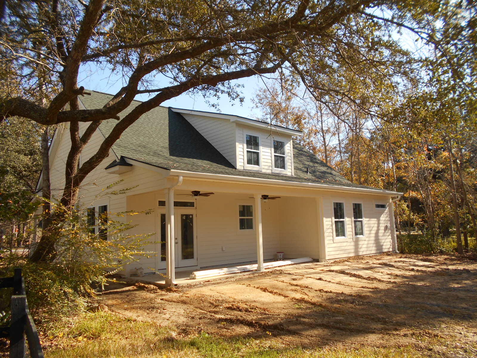 439 Wappoo Road Charleston, SC 29407 - Photo 6 of 31 DSCN4045