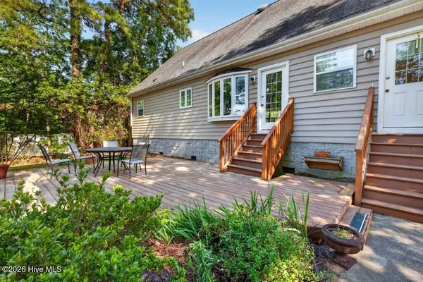 $399,999 | 106 Portside Lane, New Bern, NC 28562
