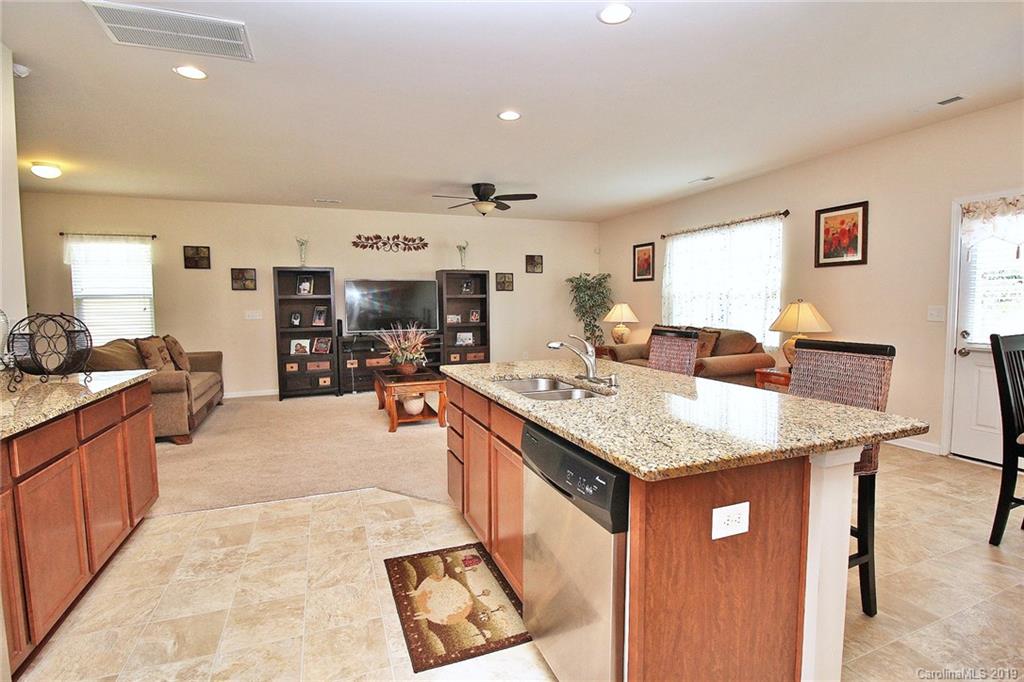 12810 Longstraw Road Charlotte, NC 28227 - Photo 12 of 36 Gallery Image 12