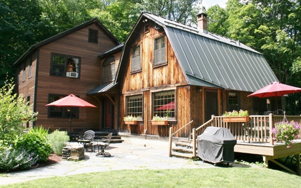 529 Brattleboro Road Leyden, MA 01337 - Photo 2 of 30 Gallery Image 2