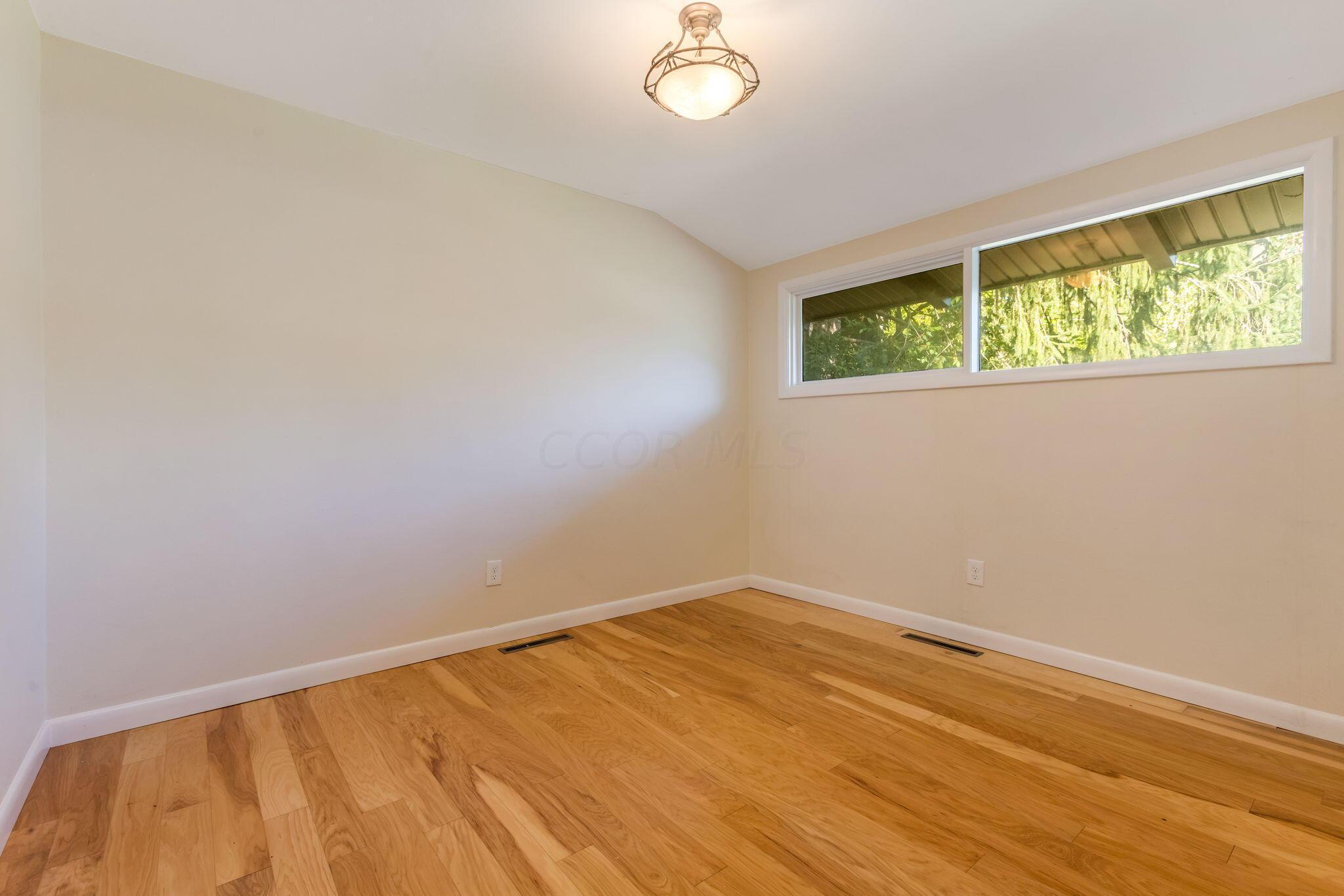 3231 Fishinger Road Columbus, OH 43221 - Photo 23 of 53 hardwood flooring